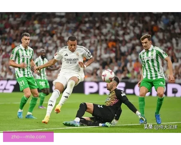 2025夏窗富勒姆锁定法甲强力边后卫补强防线冲击英超赛季前景